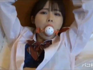 HUNTB-486 『私たちでSEXの練習しちゃいなよ！何度失敗してもいいよ！エッチして元気出して』ホスピタリテ